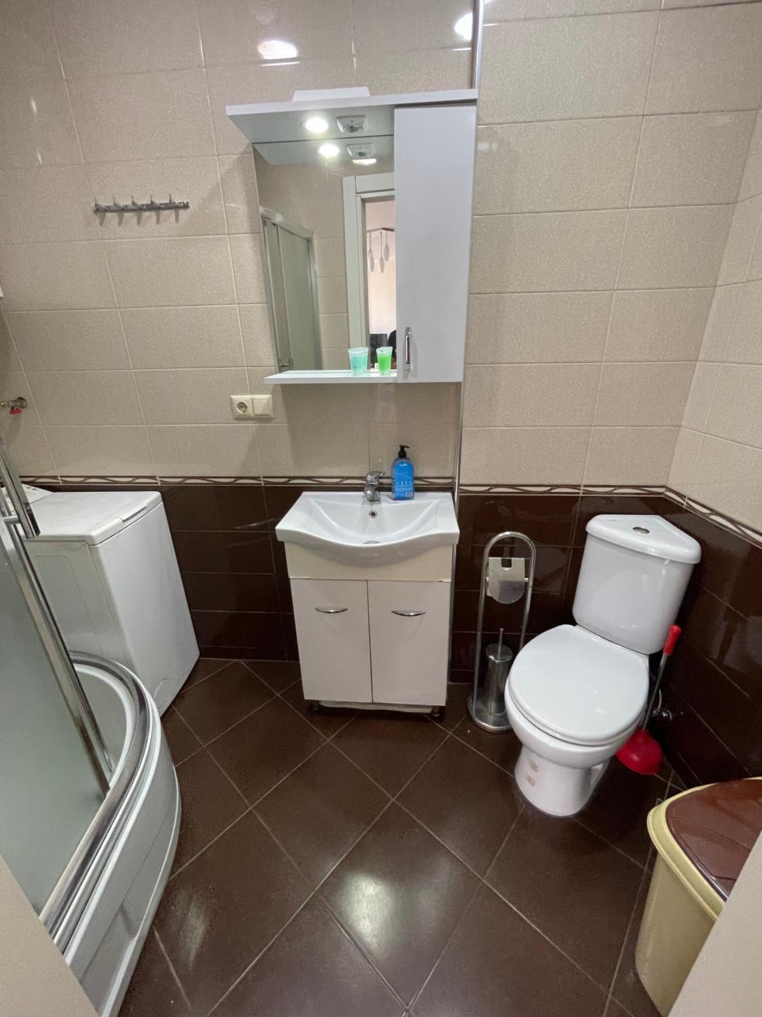 Sea View Apartment Batumi Eksteriør bilde